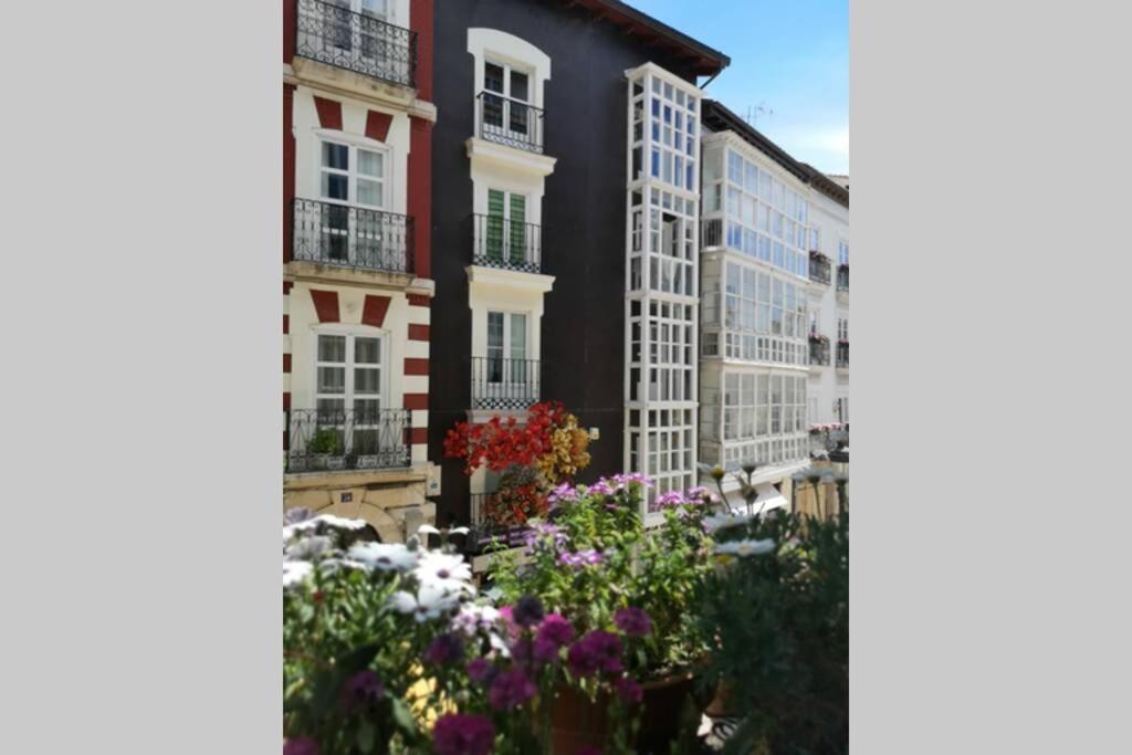 Ferienwohnung Tu Hogar En El Camino. Burgos Centro. Vut. Wifi Exterior foto