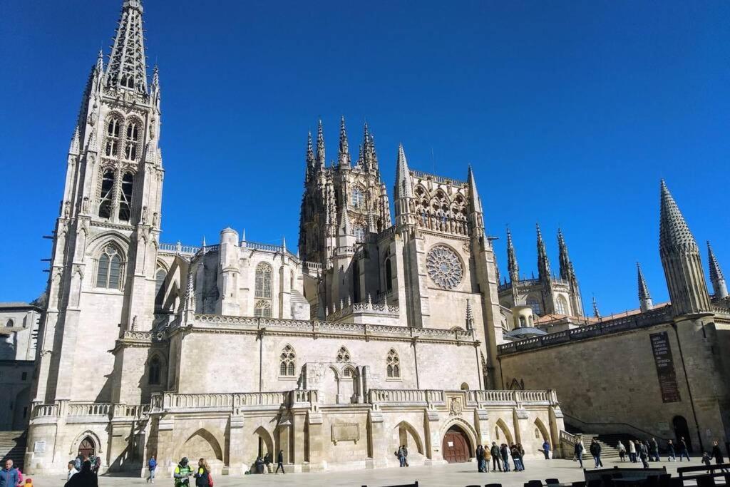 Ferienwohnung Tu Hogar En El Camino. Burgos Centro. Vut. Wifi Exterior foto