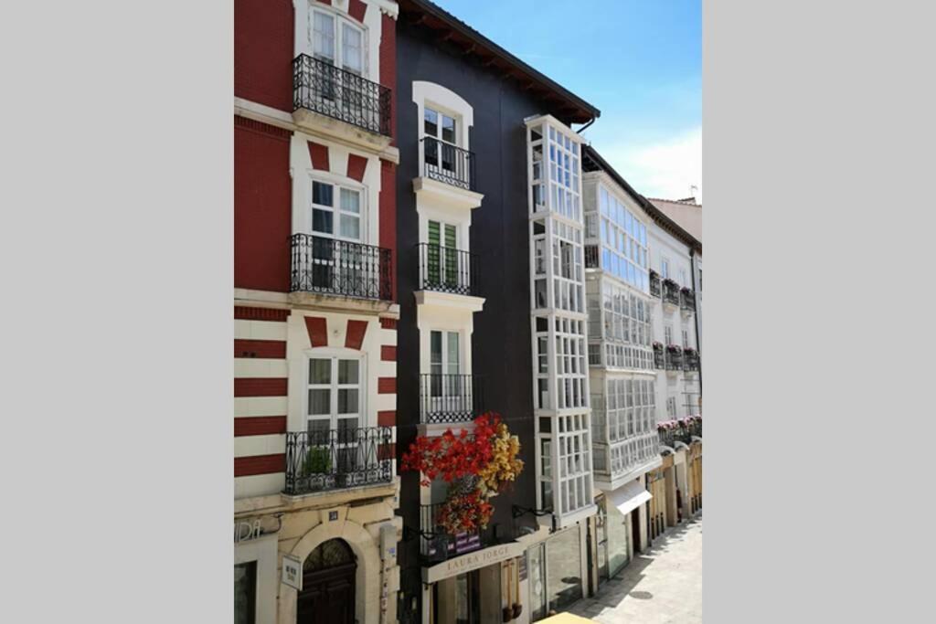 Ferienwohnung Tu Hogar En El Camino. Burgos Centro. Vut. Wifi Exterior foto